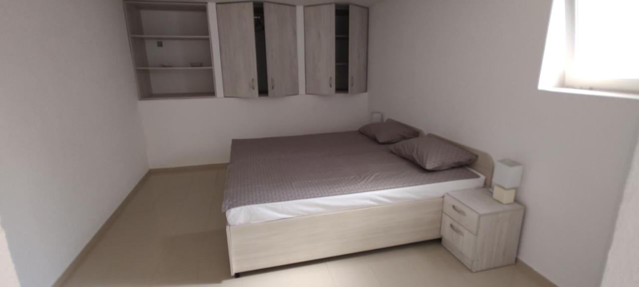 Apartmani Matela Petrcane Εξωτερικό φωτογραφία